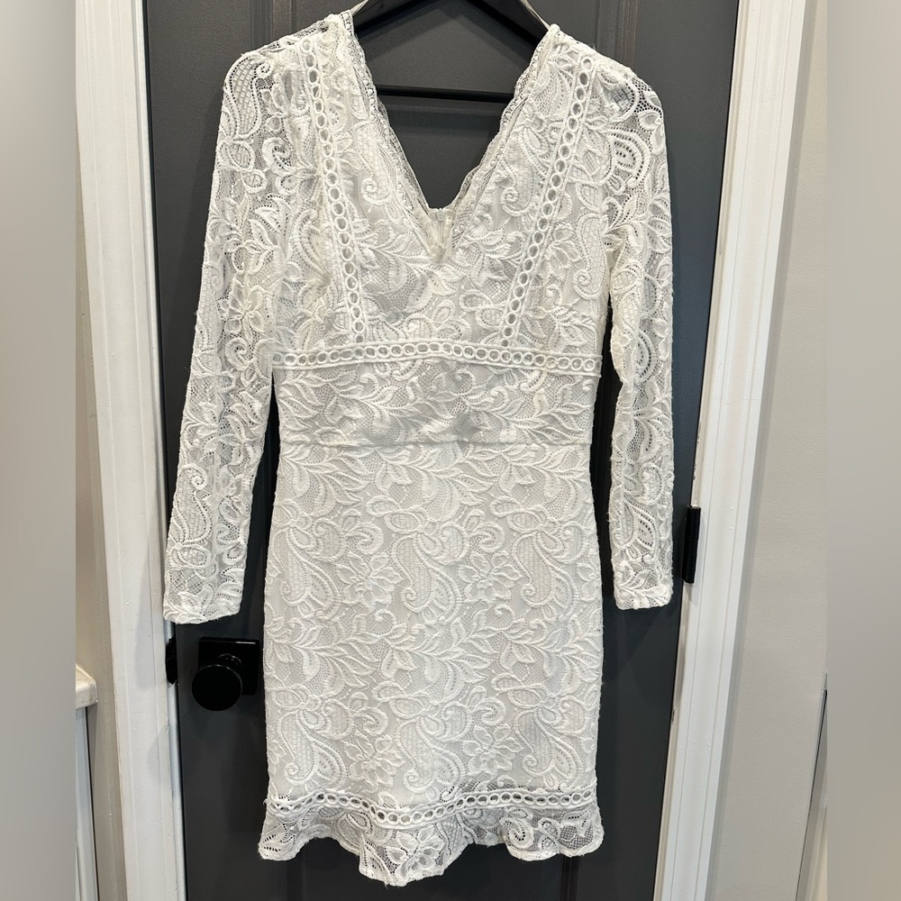 Elegant White Lace Dress- perfect for a casual or beach wedding- small
